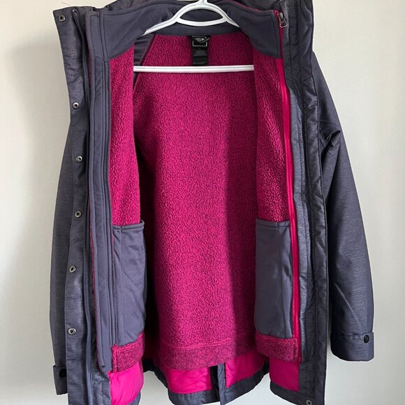 The North Face 2-in-1 Winter Coat - Picture 2 of 6